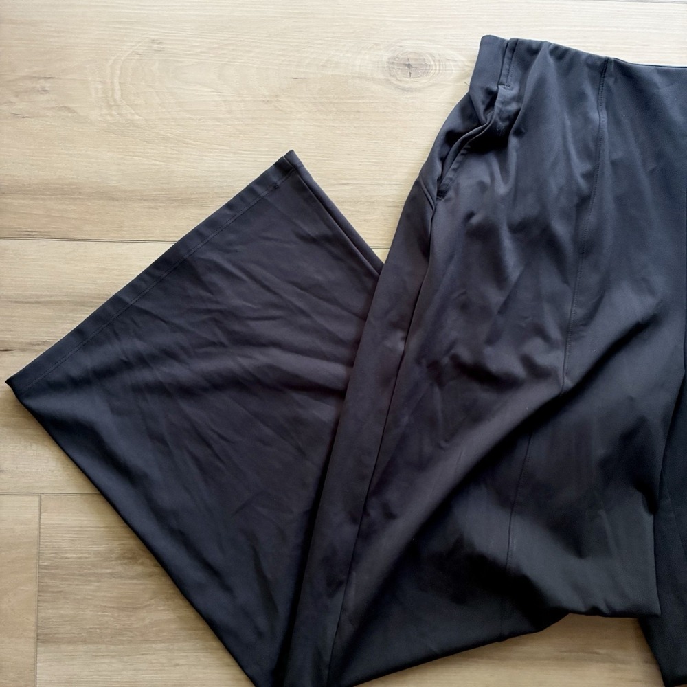 Old Navy High Waisted PowerSoft Wide Leg Pull On Black Pants Womens Large - Picture 2 of 5